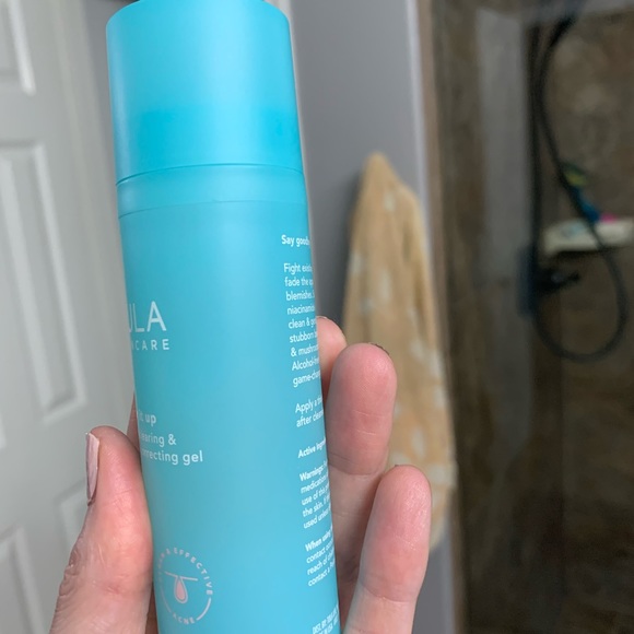 Tula Skincare Clear It Up Acne gel - Picture 3 of 3